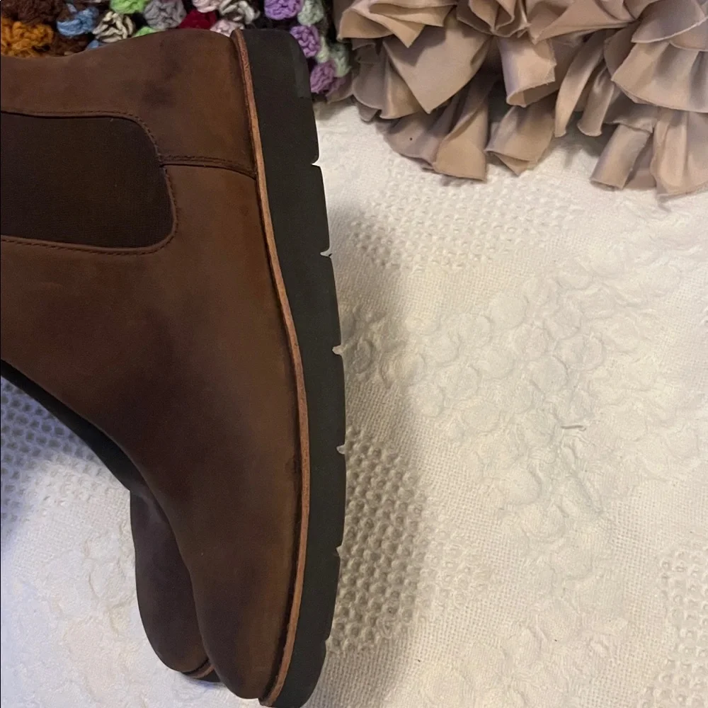 Johnston & Murphy Flex Sole Slip On Brown Distressed Leather Ankle Chelsea Boots